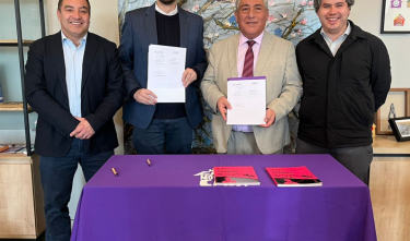 Firma convenio Castro